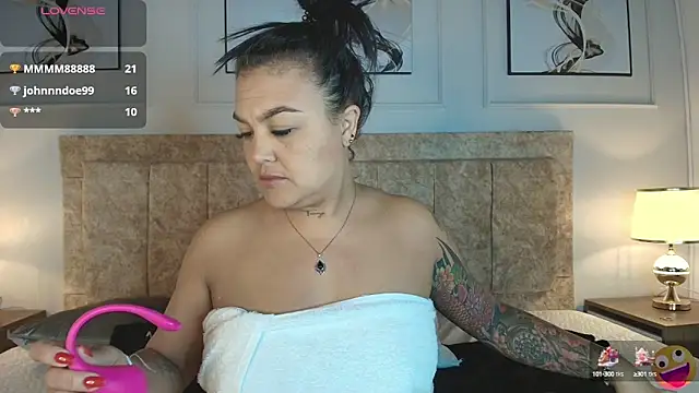 lyn adamns online show from January 2025 05:09:02 PM