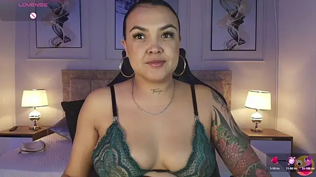 lyn adamns online show from March 2025 11:26:01 PM