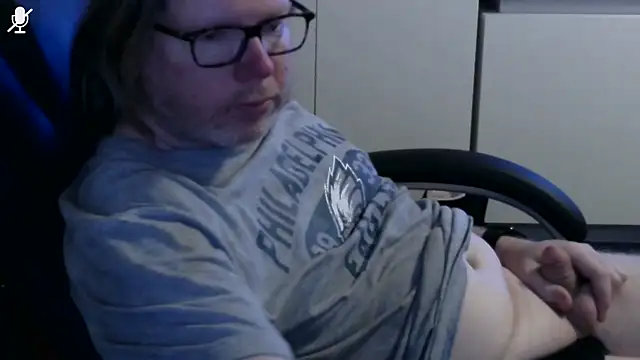Snapshot of VSteph chatting on May 2026 09:01:02 PM VSteph online show from May 2026 09:01:02 PM