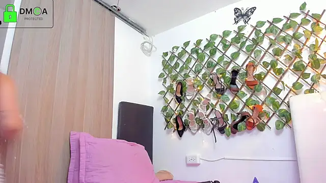 kathryn07 online show from September 2025 07:05:01 PM