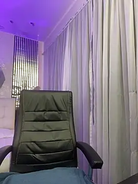 Snapshot of liss_black chatting on June 2026 03:37:01 AM liss black online show from June 2026 03:37:01 AM