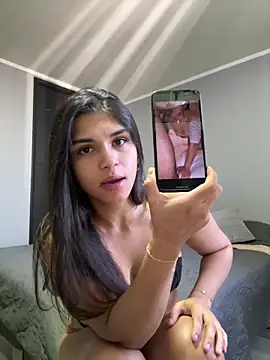 Snapshot of sc4ry_girl1 chatting on January 2025 08:48:01 PM sc4ry girl1 online show from January 2025 08:48:01 PM
