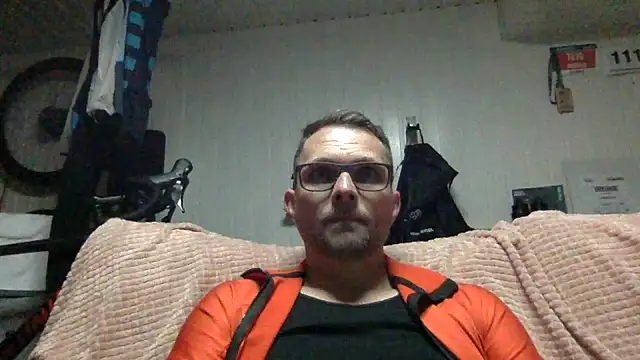 Snapshot of Perry_devot chatting on May 2026 08:57:02 PM Perry devot online show from May 2026 08:57:02 PM