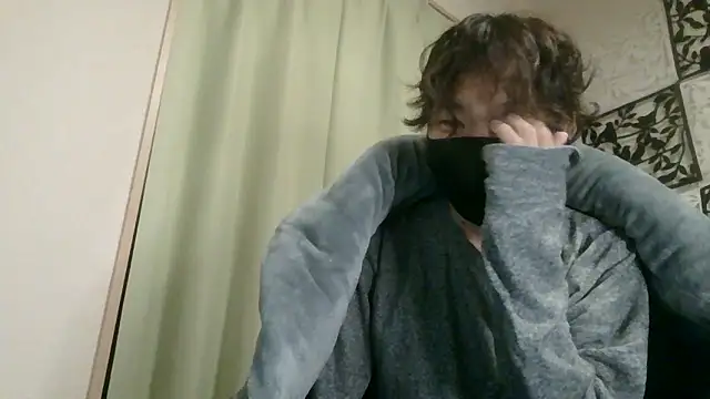 Snapshot of UKI06 chatting on January 2025 03:39:02 PM UKI06 online show from January 2025 03:39:02 PM