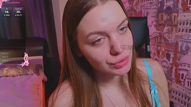 Snapshot of Lovella_Lips chatting on January 2025 05:32:01 PM Lovella Lips online show from January 2025 05:32:01 PM