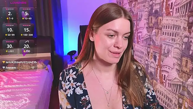 Snapshot of Lovella_Lips chatting on February 2025 02:20:01 PM Lovella Lips online show from February 2025 02:20:01 PM