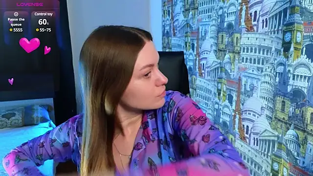 Snapshot of Lovella_Lips chatting on February 2025 11:32:02 AM Lovella Lips online show from February 2025 11:32:02 AM