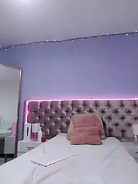 Snapshot of Anal_Luucia chatting on January 2025 11:45:02 AM Anal Luucia online show from January 2025 11:45:02 AM