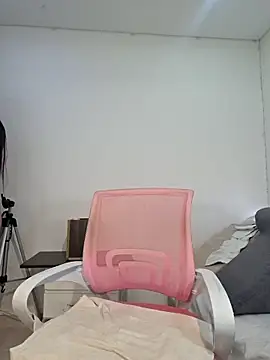 Snapshot of Anal_Luucia chatting on May 2026 12:54:02 PM Anal Luucia online show from May 2026 12:54:02 PM