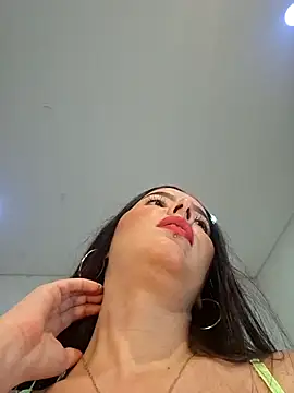 Snapshot of Anal_Luucia chatting on May 2026 12:10:01 PM Anal Luucia online show from May 2026 12:10:01 PM