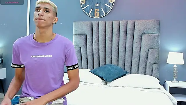 kieran derek online show from January 2025 03:31:02 AM