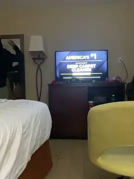 MaskOn DOut online show from January 2025 10:08:02 AM