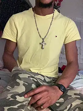 Snapshot of Johnras121 chatting on February 2026 12:15:02 PM Johnras121 online show from February 2026 12:15:02 PM