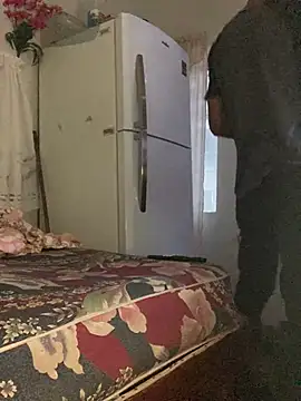 Johnras121 online show from March 2026 10:49:02 PM