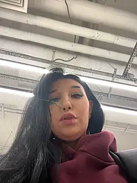 Tisha Busty online show from January 2025 04:48:02 PM