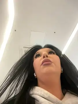 Tisha Busty online show from March 2025 12:46:01 PM