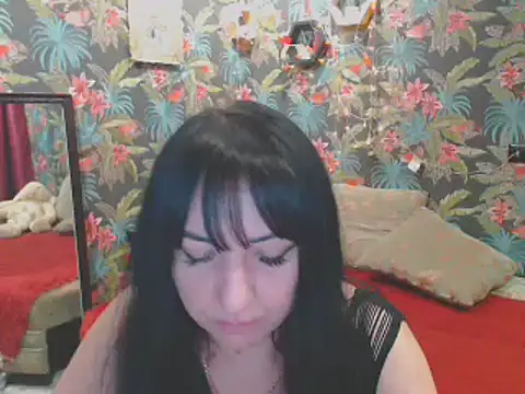 SusanLaNice online show from December 2024 04:47:01 PM