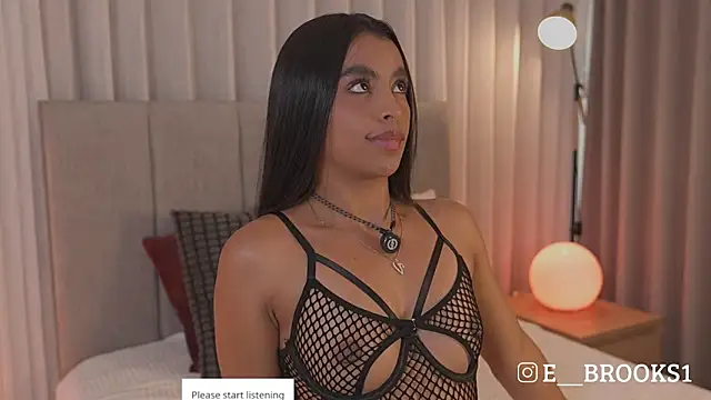 emma brooks1 online show from May 2026 07:18:01 PM