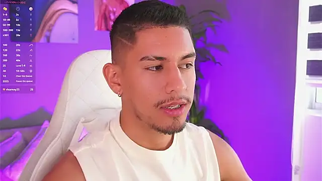 Snapshot of Aaronfox_x chatting on January 2025 01:19:02 PM Aaronfox x online show from January 2025 01:19:02 PM