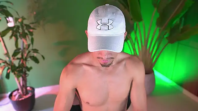 Aaronfox x online show from April 2026 03:53:01 PM