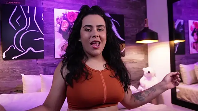 DanyAndAlexa online show from December 2024 12:57:02 PM