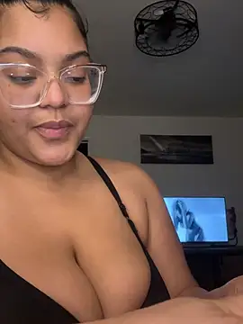 Snapshot of nalaniwett chatting on February 2026 10:36:02 AM nalaniwett online show from February 2026 10:36:02 AM