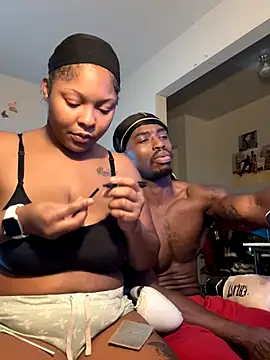 Snapshot of exotic__couple chatting on September 2025 04:05:02 AM exotic couple online show from September 2025 04:05:02 AM