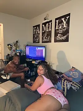 Snapshot of exotic__couple chatting on October 2025 03:09:01 AM exotic couple online show from October 2025 03:09:01 AM