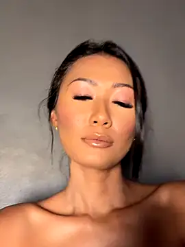 Snapshot of thai-dreamgirl chatting on October 2025 11:25:01 AM thai-dreamgirl online show from October 2025 11:25:01 AM