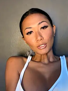 Snapshot of thai-dreamgirl chatting on October 2025 11:05:02 PM thai-dreamgirl online show from October 2025 11:05:02 PM