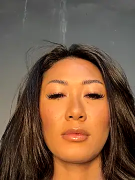 Snapshot of thai-dreamgirl chatting on November 2025 11:32:01 PM thai-dreamgirl online show from November 2025 11:32:01 PM