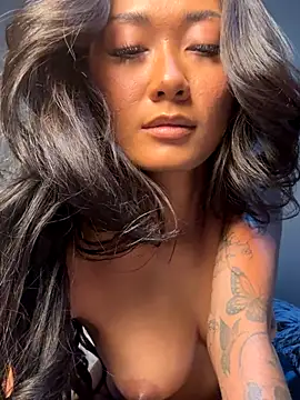 Snapshot of thai-dreamgirl chatting on November 2025 11:25:01 AM thai-dreamgirl online show from November 2025 11:25:01 AM