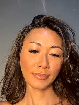 Snapshot of thai-dreamgirl chatting on December 2025 11:13:01 PM thai-dreamgirl online show from December 2025 11:13:01 PM