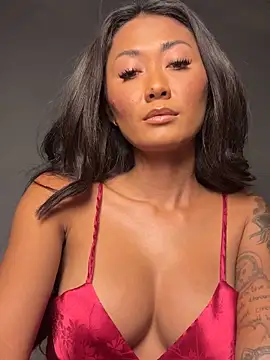 Snapshot of thai-dreamgirl chatting on December 2025 12:01:01 PM thai-dreamgirl online show from December 2025 12:01:01 PM