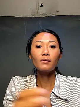 Snapshot of thai-dreamgirl chatting on January 2026 11:54:02 PM thai-dreamgirl online show from January 2026 11:54:02 PM