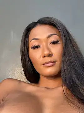 Snapshot of thai-dreamgirl chatting on February 2026 02:53:01 AM thai-dreamgirl online show from February 2026 02:53:01 AM