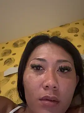 Snapshot of thai-dreamgirl chatting on February 2026 10:58:02 PM thai-dreamgirl online show from February 2026 10:58:02 PM