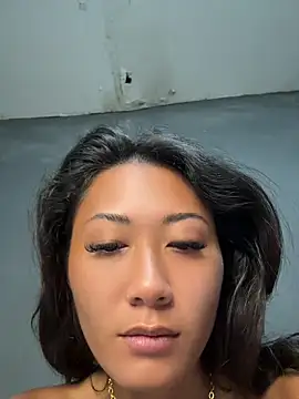 Snapshot of thai-dreamgirl chatting on May 2026 11:20:01 PM thai-dreamgirl online show from May 2026 11:20:01 PM