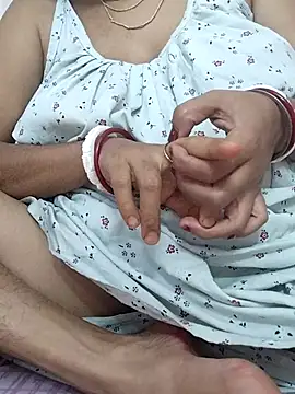 miss-Riy online show from November 2025 04:21:02 PM