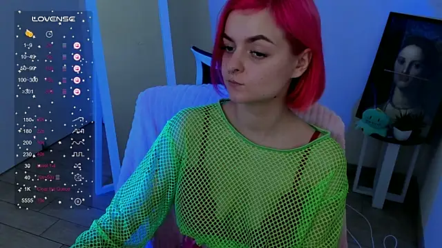 Fire Bestie online show from December 2024 02:05:02 PM