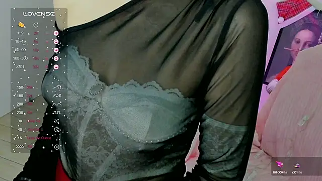 Fire Bestie online show from December 2024 01:45:01 PM