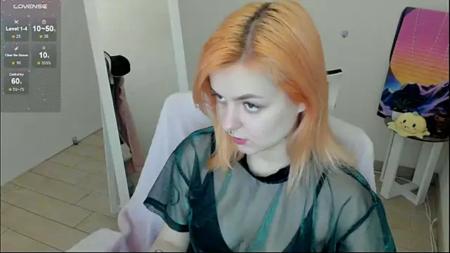 Fire Bestie online show from December 2025 01:51:01 PM