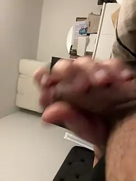 derFickerali online show from February 2025 03:50:02 PM