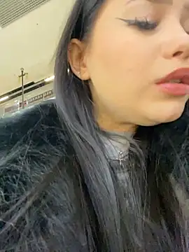 Chloe  Moon online show from December 2024 07:10:01 PM