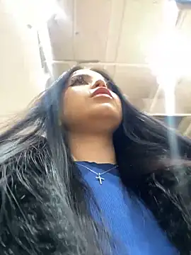 Chloe  Moon online show from January 2025 12:31:01 PM