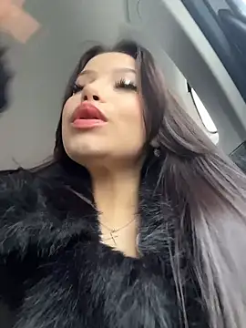 Chloe  Moon online show from January 2026 12:32:02 PM