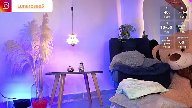 LunaRose5 online show from October 2025 03:53:01 AM