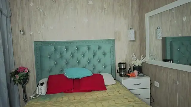 Marcelaa fox online show from April 2026 01:42:02 AM