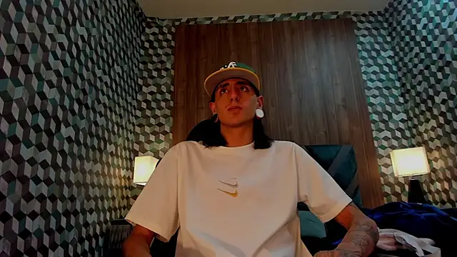 Matthew Dixonn online show from January 2025 09:57:01 PM