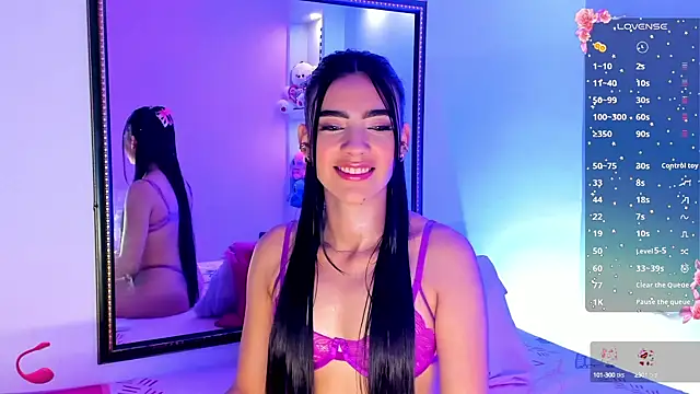 IsaValencia online show from January 2025 01:42:02 PM